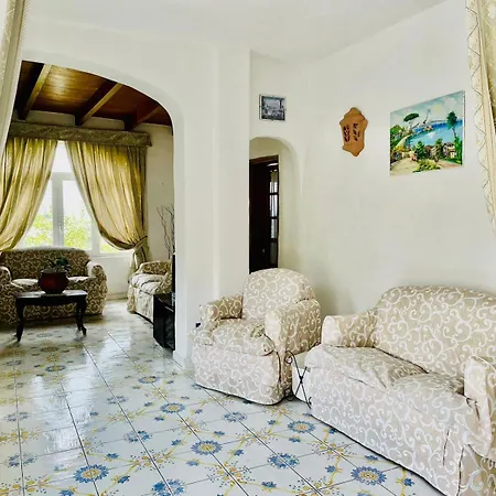 Giardini Di Iside E Osiride Bed & Breakfast 3*