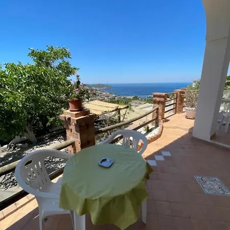 Bed & Breakfast Giardini Di Iside E Osiride 3*