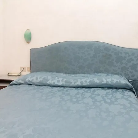 Giardini Di Iside E Osiride Bed & Breakfast 3*