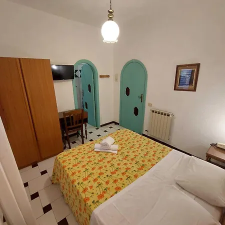 Giardini Di Iside E Osiride Casamicciola Terme