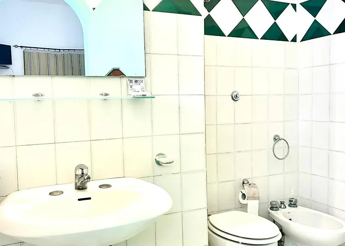 Giardini Di Iside E Osiride 住宿加早餐酒店 卡萨米乔拉泰尔梅