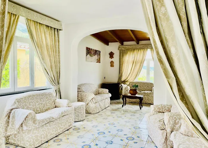 Oda ve Kahvaltı Giardini Di Iside E Osiride Casamicciola Terme