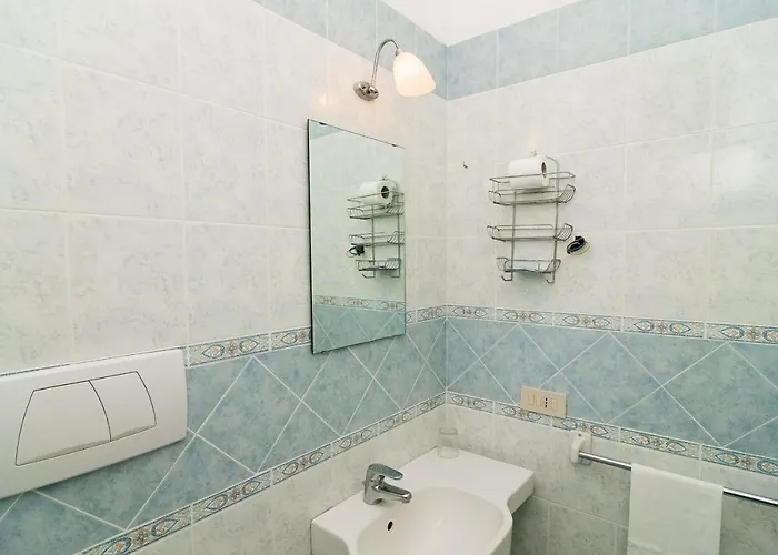 Giardini Di Iside E Osiride