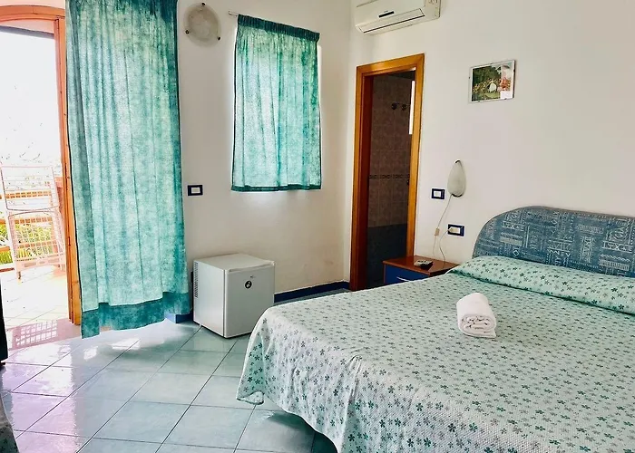 Giardini Di Iside E Osiride Oda ve Kahvaltı