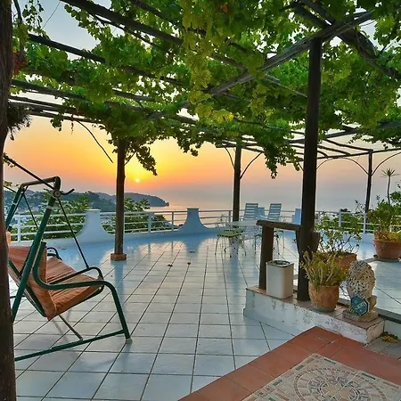 Giardini Di Iside E Osiride 3*